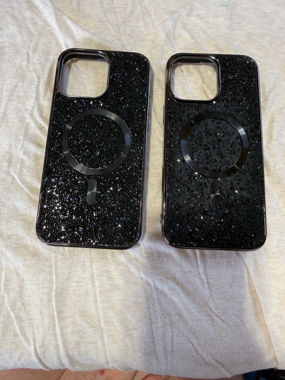 Black Glitter MagSafe-Compatible Phone Case (iPhone 16 pro max) set of 2